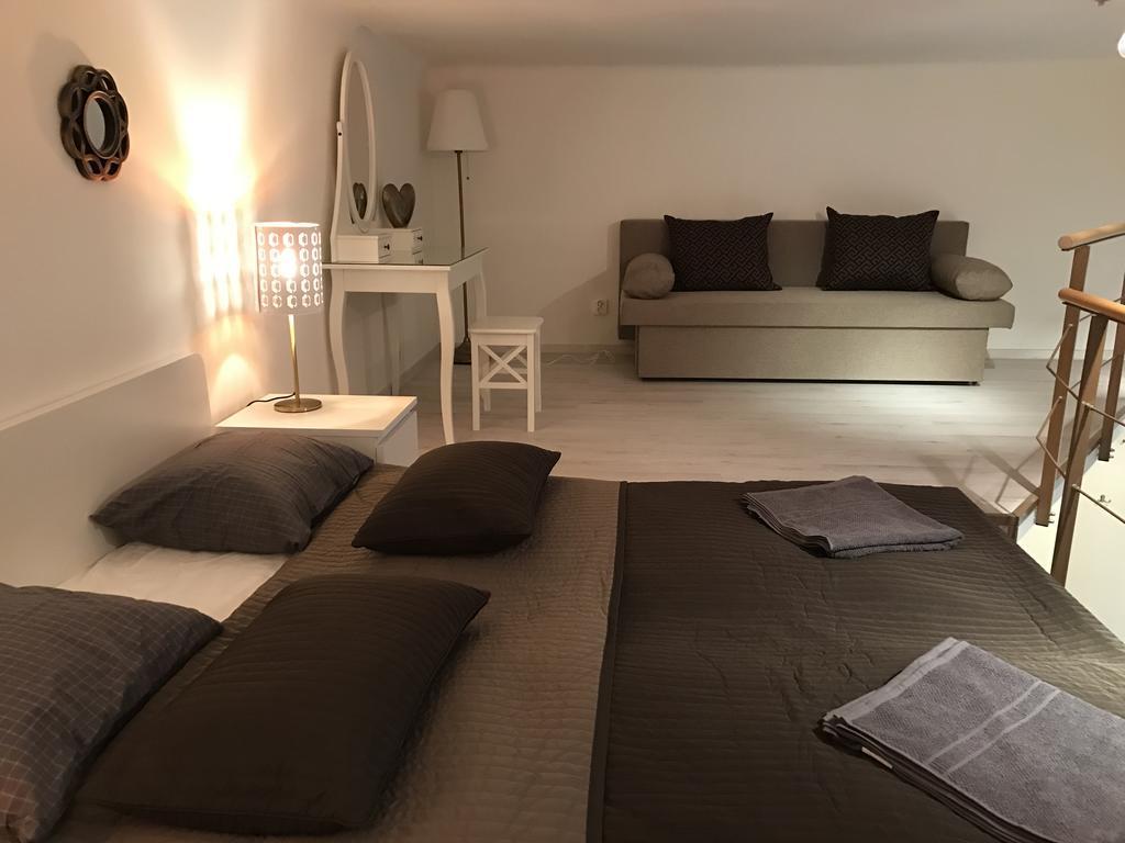 Goldcentral Apartment Gozsdu Budapest Ngoại thất bức ảnh