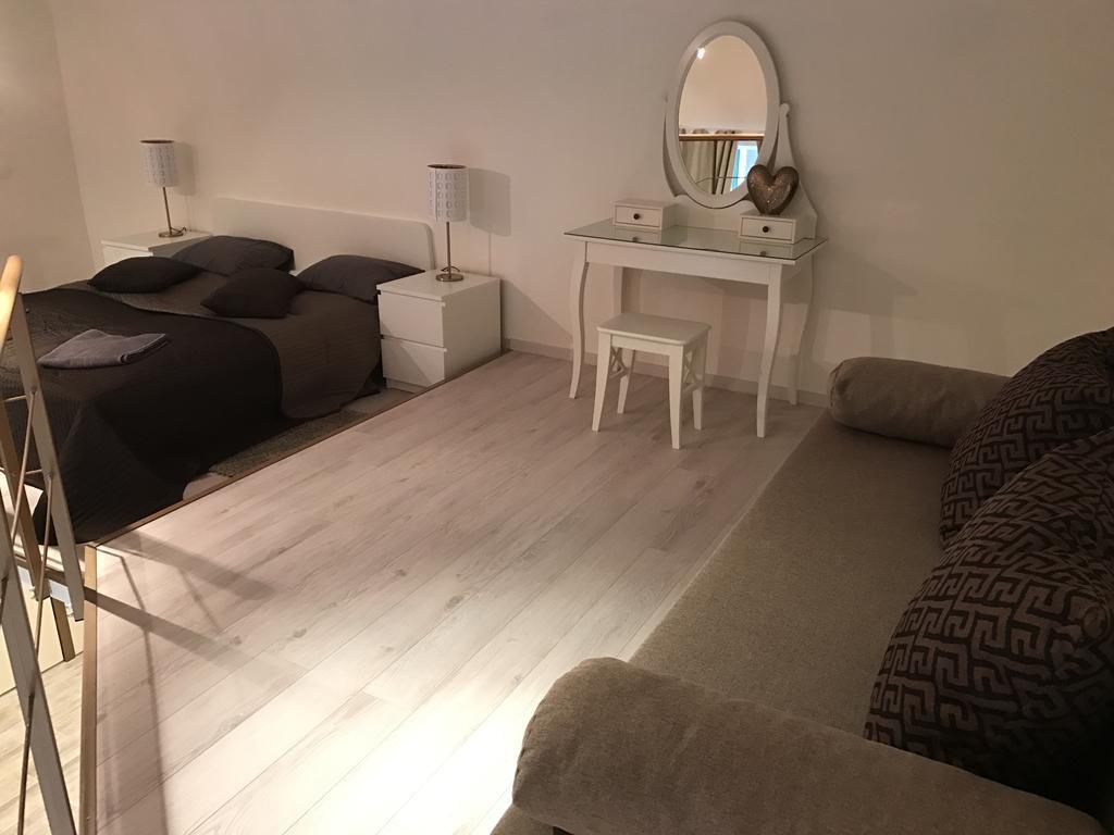 Goldcentral Apartment Gozsdu Budapest Ngoại thất bức ảnh